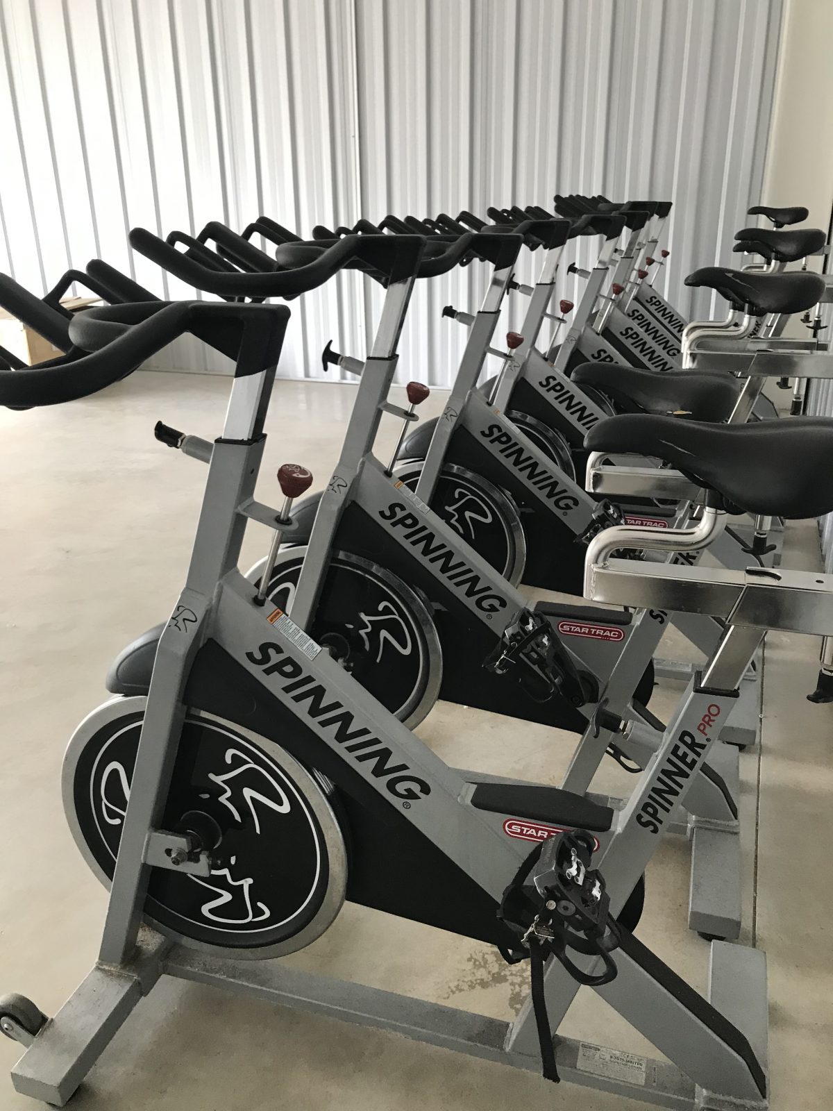 refurbished-spin-bikes-star-trac-exercise-equipment